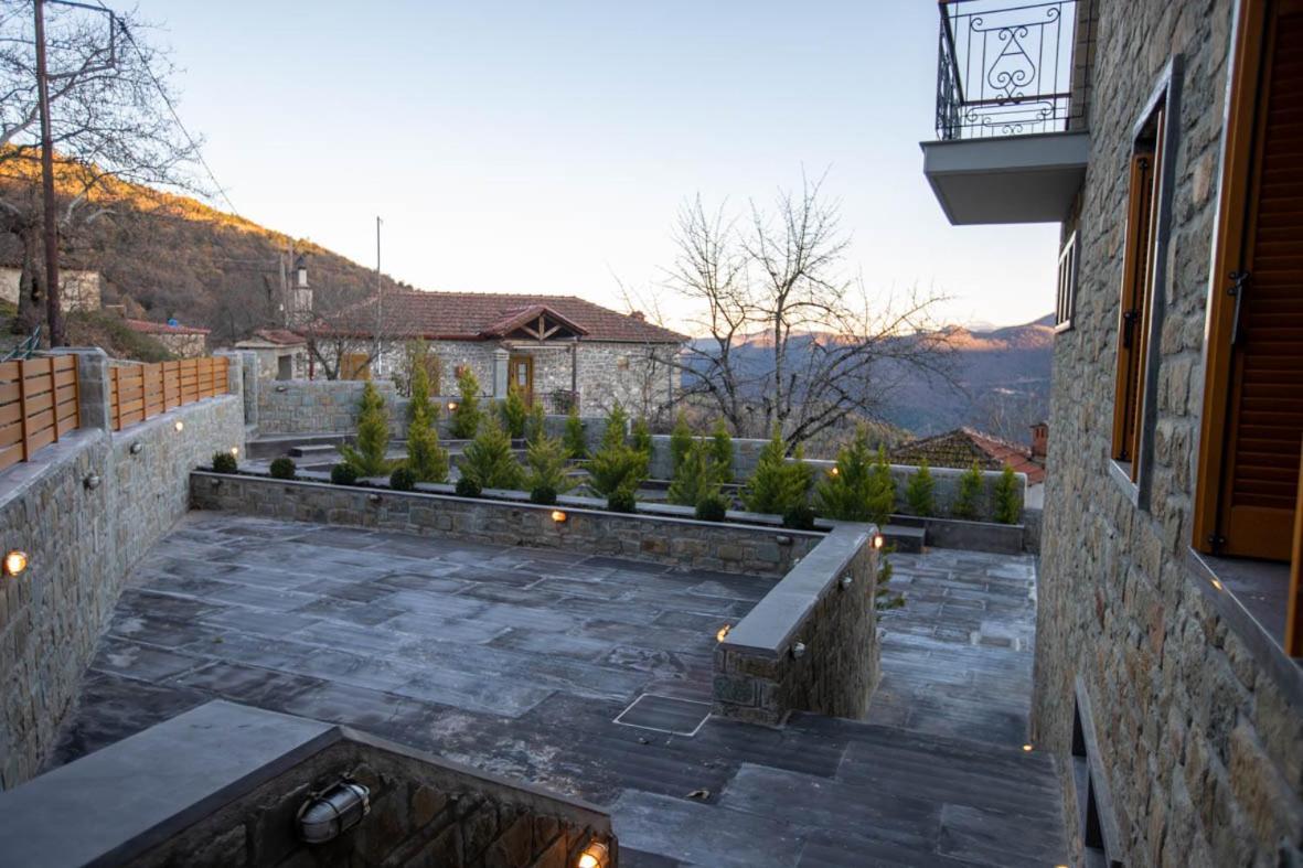 Rentinia Inn Rentína Exterior foto